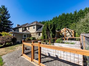 23319 NE 142nd Place, Woodinville WA 98077