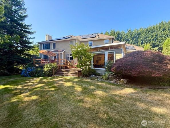 23319 NE 142nd Place, Woodinville WA 98077