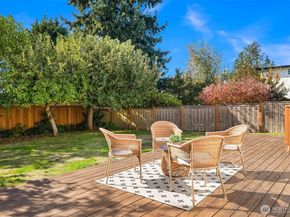 727 N 81st Street, Seattle WA 98103