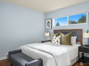727 N 81st Street, Seattle WA 98103