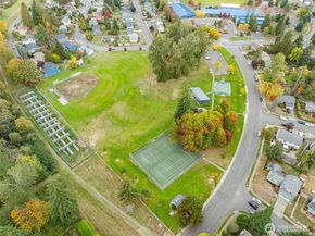 1636 Jefferson Court SE, Renton WA 98058