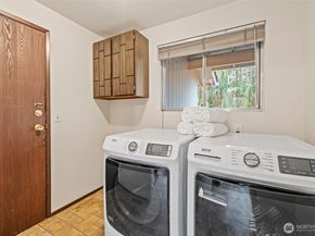 1636 Jefferson Court SE, Renton WA 98058