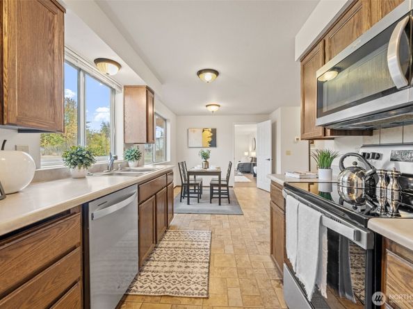 1636 Jefferson Court SE, Renton WA 98058