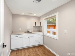 19007 Yew Way, Snohomish WA 98296