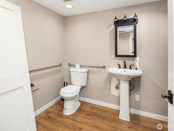 19007 Yew Way, Snohomish WA 98296