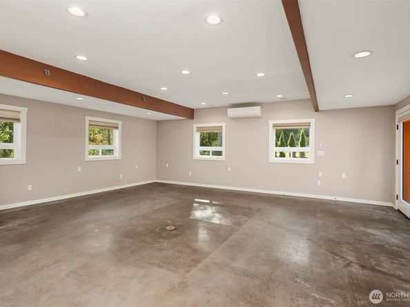 19007 Yew Way, Snohomish WA 98296