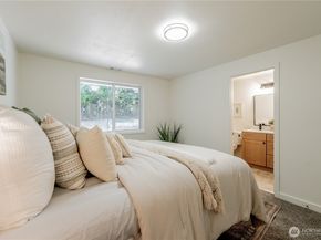 17311 NE 156th Street, Woodinville WA 98072