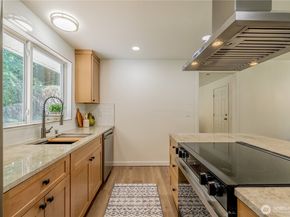 17311 NE 156th Street, Woodinville WA 98072