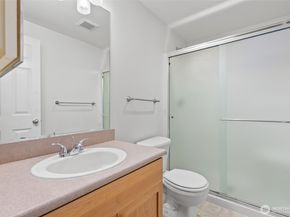 1322 Polly's Lane, Bainbridge Island WA 98110