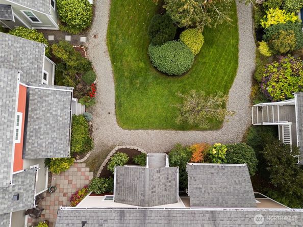 1322 Polly's Lane, Bainbridge Island WA 98110