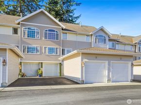 7818 228th Street SW 106, Edmonds WA 98026
