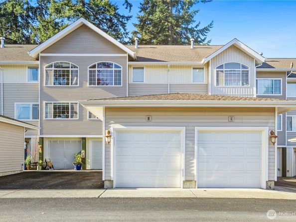 7818 228th Street SW 106, Edmonds WA 98026