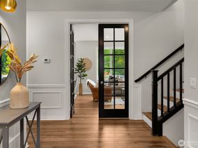 22319 NE 6th Court, Sammamish WA 98074