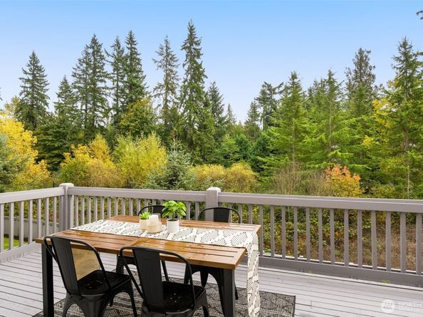 22319 NE 6th Court, Sammamish WA 98074