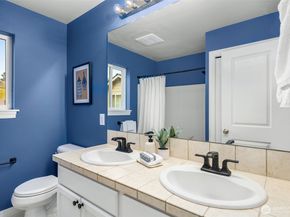 22319 NE 6th Court, Sammamish WA 98074