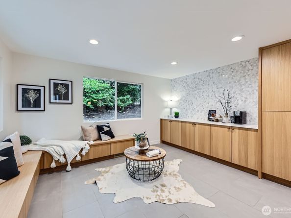 13623 NE 75th Street, Redmond WA 98052