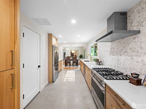 13623 NE 75th Street, Redmond WA 98052