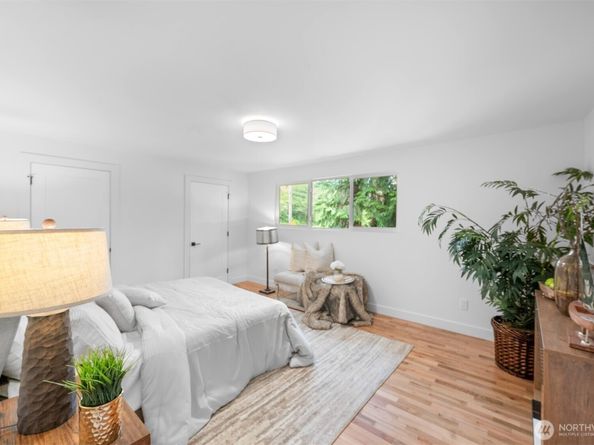 13623 NE 75th Street, Redmond WA 98052