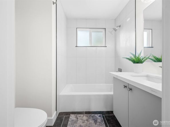 13623 NE 75th Street, Redmond WA 98052