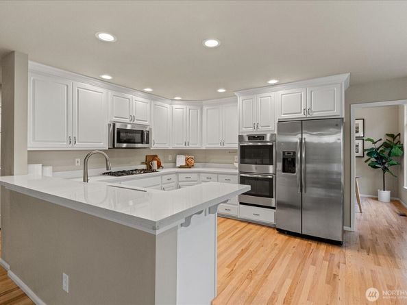 6053 Championship Court, Mukilteo WA 98275