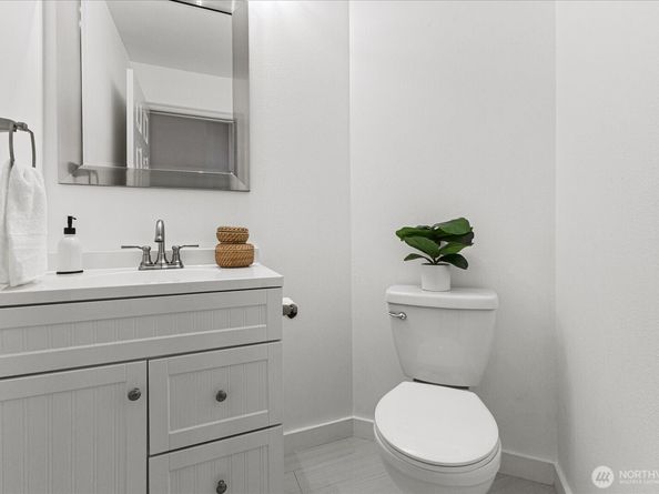6053 Championship Court, Mukilteo WA 98275