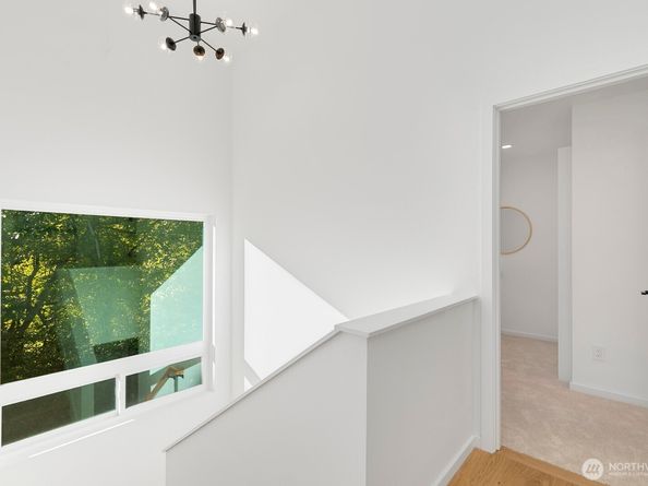 4531 26th Avenue SW, Seattle WA 98106