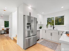 4531 26th Avenue SW, Seattle WA 98106