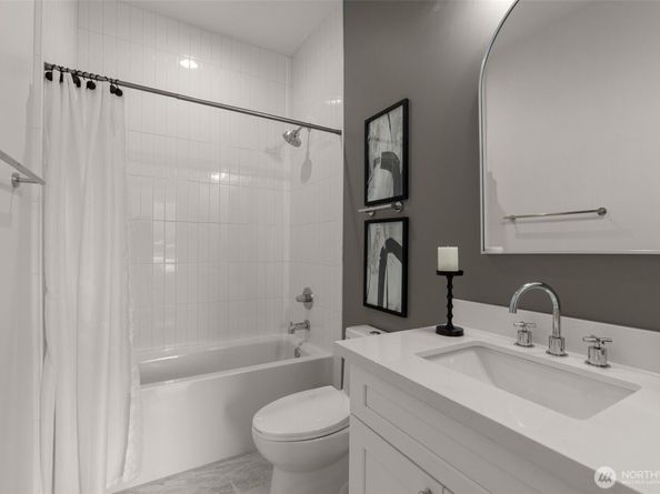 6247 Airport Way S A, Seattle WA 98108