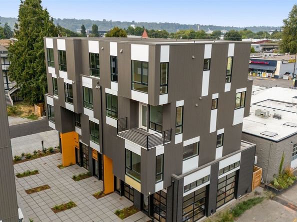 6247 Airport Way S A, Seattle WA 98108