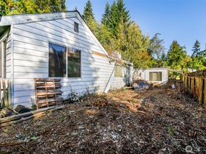 1728 NE 148th Street, Shoreline WA 98155
