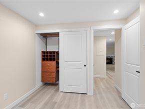 8248 126th Avenue NE C101, Kirkland WA 98033