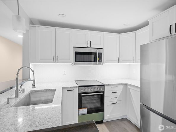 8248 126th Avenue NE C101, Kirkland WA 98033