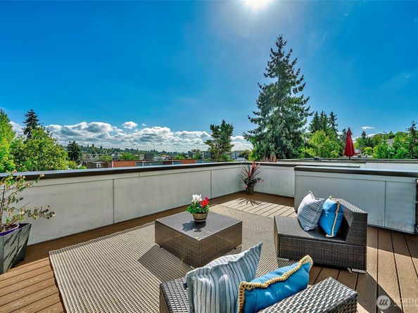 1536 17th Avenue S A, Seattle WA 98144