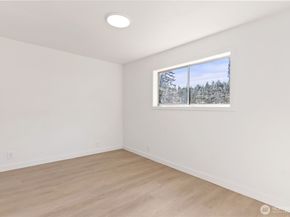 817 SW 356th Street, Federal Way WA 98023