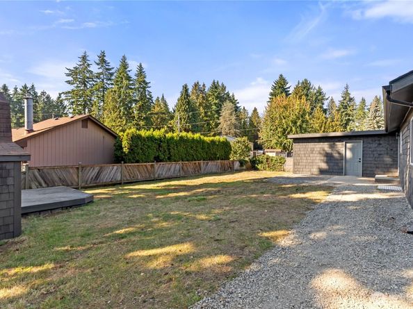 817 SW 356th Street, Federal Way WA 98023