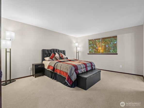 18008 25th Drive SE, Bothell WA 98012