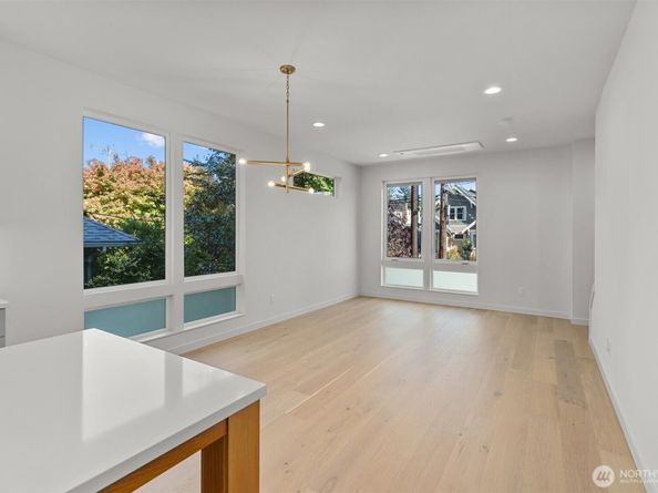 4521 B Bagley Avenue N, Seattle WA 98103