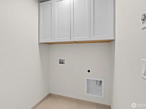 4521 B Bagley Avenue N, Seattle WA 98103