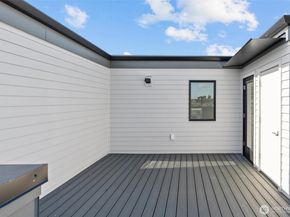4521 B Bagley Avenue N, Seattle WA 98103