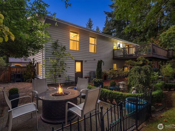 1616 175th Place SE, Bothell WA 98012