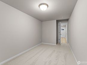 7027 Rainier Drive C, Everett WA 98203