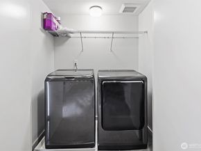 6917 Carleton Ave S B, Seattle WA 98108