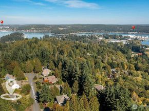 13423 Graywolf Place NE, Poulsbo WA 98370
