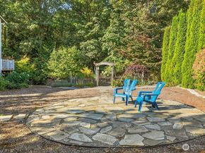 13423 Graywolf Place NE, Poulsbo WA 98370