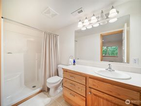 13423 Graywolf Place NE, Poulsbo WA 98370