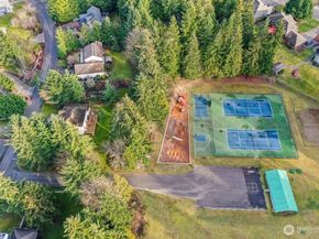 13423 Graywolf Place NE, Poulsbo WA 98370