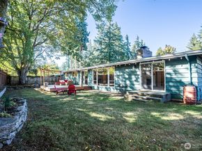 303 NW 203rd Street, Shoreline WA 98177