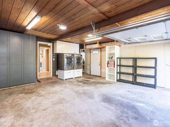 303 NW 203rd Street, Shoreline WA 98177
