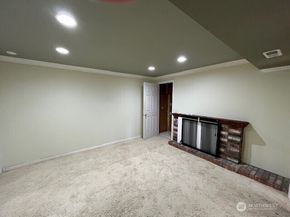 16603 SE 16th Street, Bellevue WA 98008