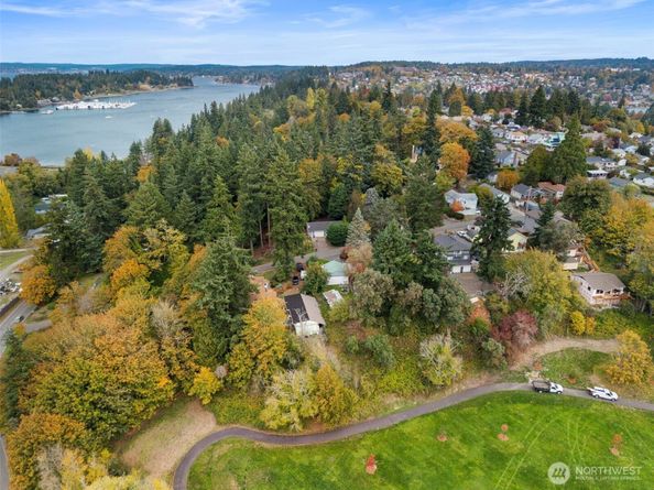3201 17th Street, Bremerton WA 98312